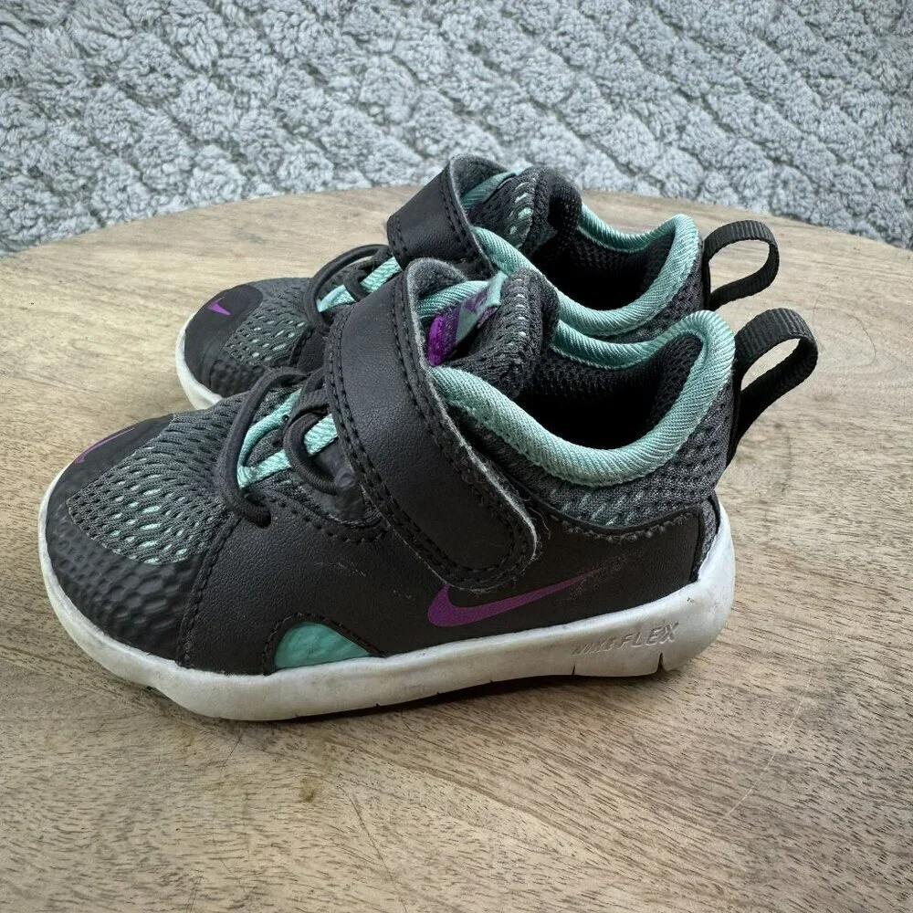 Nike Toddler Flex Contact 2 Size‎ 5C Black & Teal Sneakers With Strap Size 5C